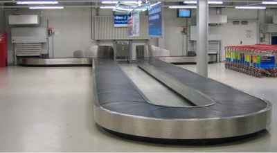 공항 수하물 컨베이어 벨트 시스템